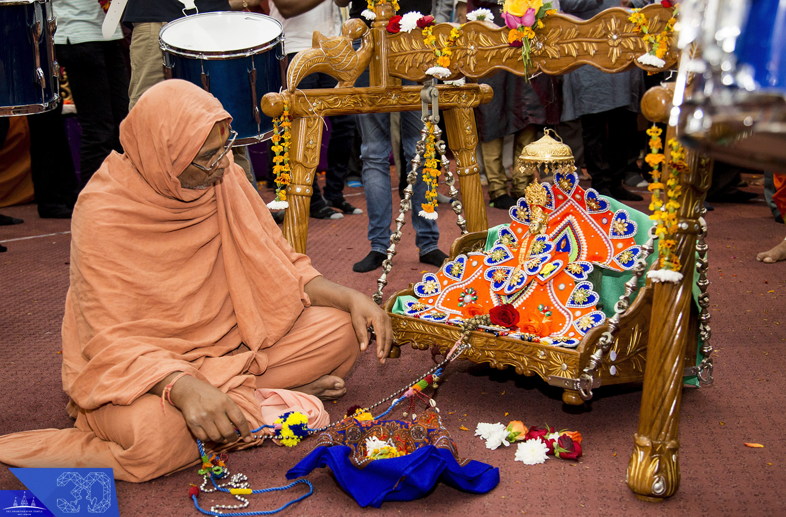 152  - ©1987-2017 SKS Swaminarayan Temple East London